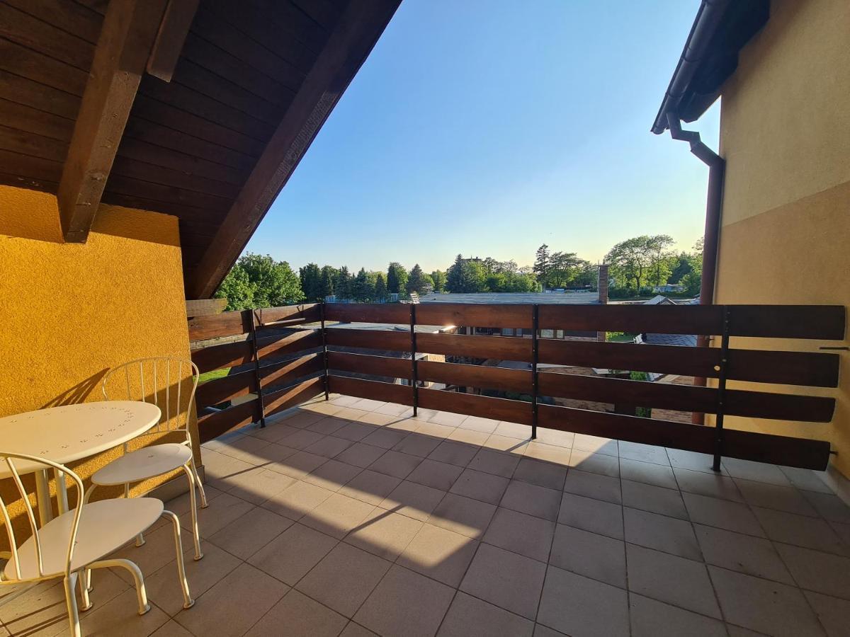 Villa Optimum Леба Екстериор снимка